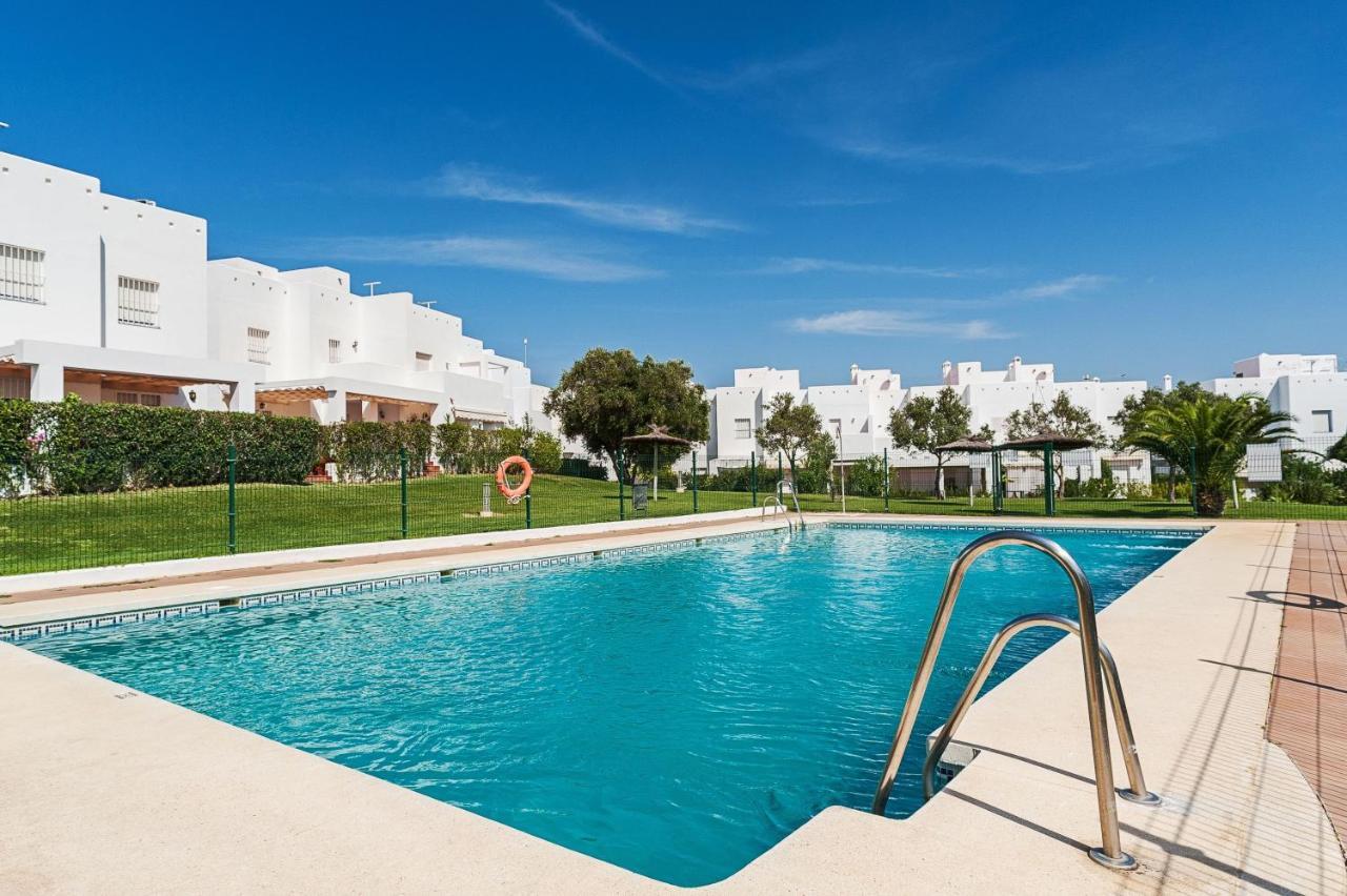 Duplex Tejar D Piscinas Y Familias Apartment Conil De La Frontera Exterior photo